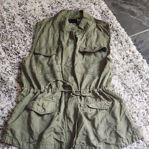 Me Jane Khaki Utility Vest